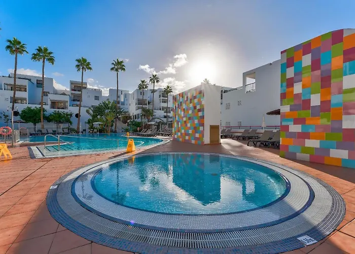 Appartement Exclusive 2bedrm Aircon 200m *