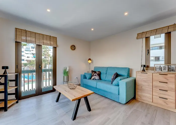 Exclusive 2bedrm Aircon 200m