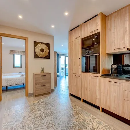 Exclusive 2bedrm Aircon 200m * Costa Adeje