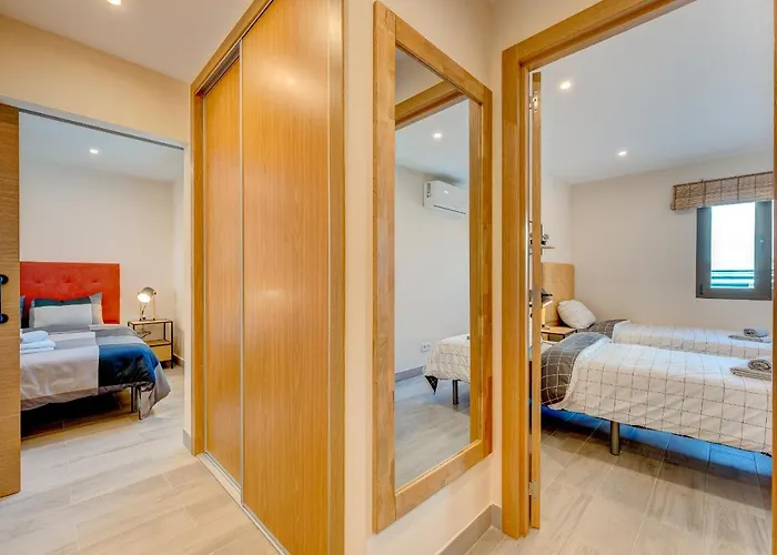 Exclusive 2bedrm Aircon 200m Lägenhet Costa Adeje (Tenerife)